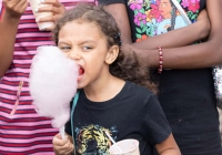 July 30, 2024: Sen. Tartaglione distributed hundreds of free bookbags, as well as hot dogs, cotton candy and drinks,  to young students in Bridesburg yesterday during the first in her series of Community Days across the 2nd District.