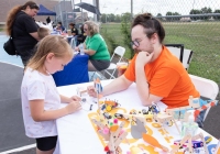 July 30, 2024: Sen. Tartaglione distributed hundreds of free bookbags, as well as hot dogs, cotton candy and drinks,  to young students in Bridesburg yesterday during the first in her series of Community Days across the 2nd District.