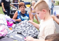 July 30, 2024: Sen. Tartaglione distributed hundreds of free bookbags, as well as hot dogs, cotton candy and drinks,  to young students in Bridesburg yesterday during the first in her series of Community Days across the 2nd District.