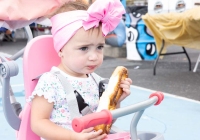 July 30, 2024: Sen. Tartaglione distributed hundreds of free bookbags, as well as hot dogs, cotton candy and drinks,  to young students in Bridesburg yesterday during the first in her series of Community Days across the 2nd District.