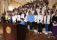 April 8, 2024: Joined by hundreds of pharmacy students and representatives of independent pharmacies, Sen. Tartaglione spoke at a rotunda rally in support of tighter regulations on insurance companies’ use of pharmacy benefit managers.  Tartaglione is a co-sponsor of Senate Bill 1000 which would improve oversight of PBM practices and prohibit certain activities such as patient steering.