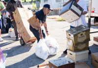 September 25, 2021 – State Senator Christine Tartaglione welcomed constituents from throughout the 2nd Senatorial District to Wissinoming Park today to help them dispose of their unwanted paper documents and electronic devices safely and securely.