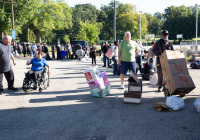 September 25, 2021 – State Senator Christine Tartaglione welcomed constituents from throughout the 2nd Senatorial District to Wissinoming Park today to help them dispose of their unwanted paper documents and electronic devices safely and securely.